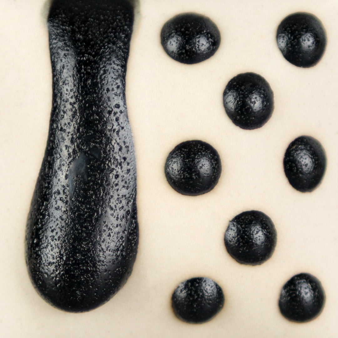 SW425P	Black Melt Gloop