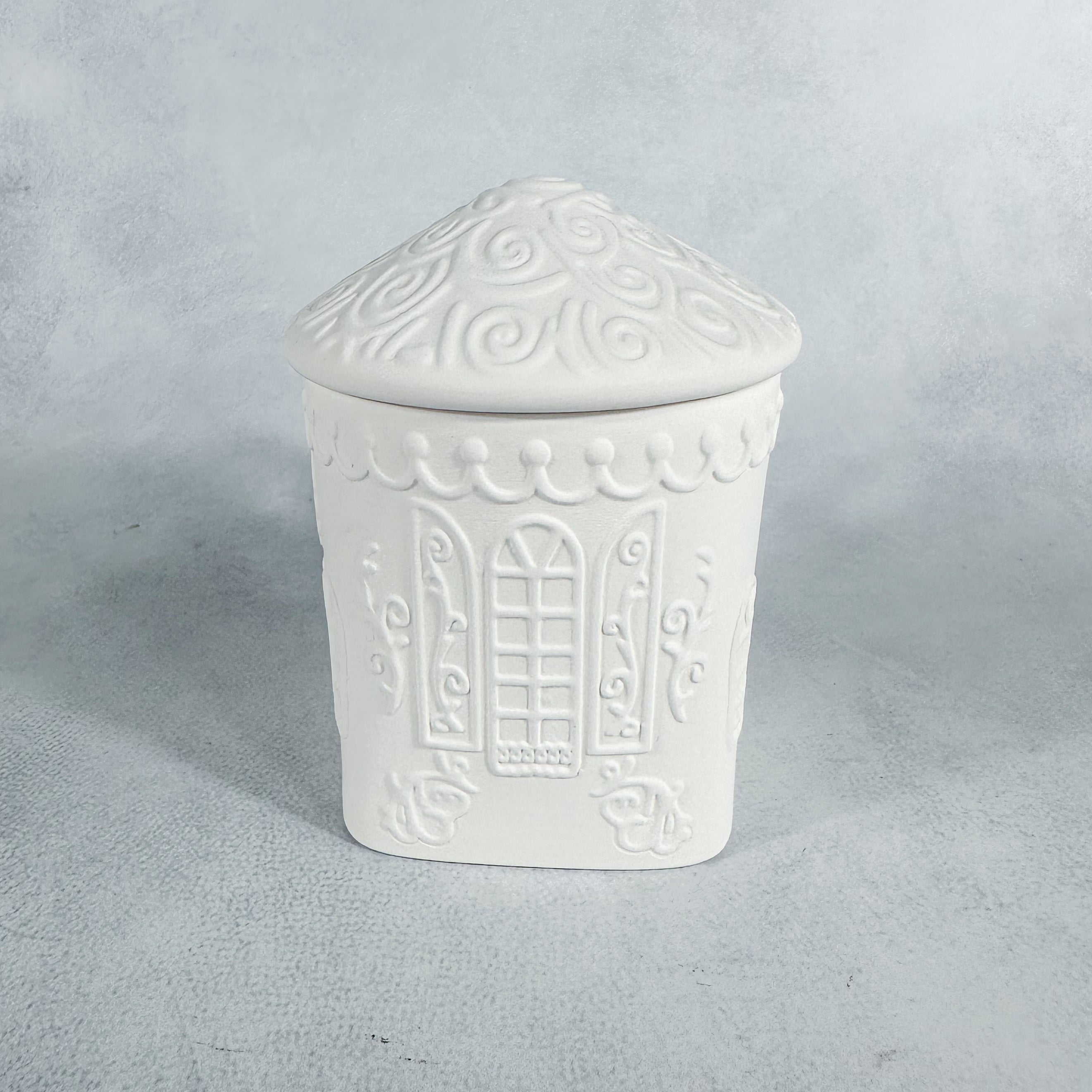Vintage Gingerbread House Mug