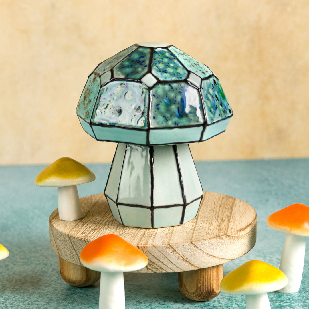 Small Faceted Mushroom