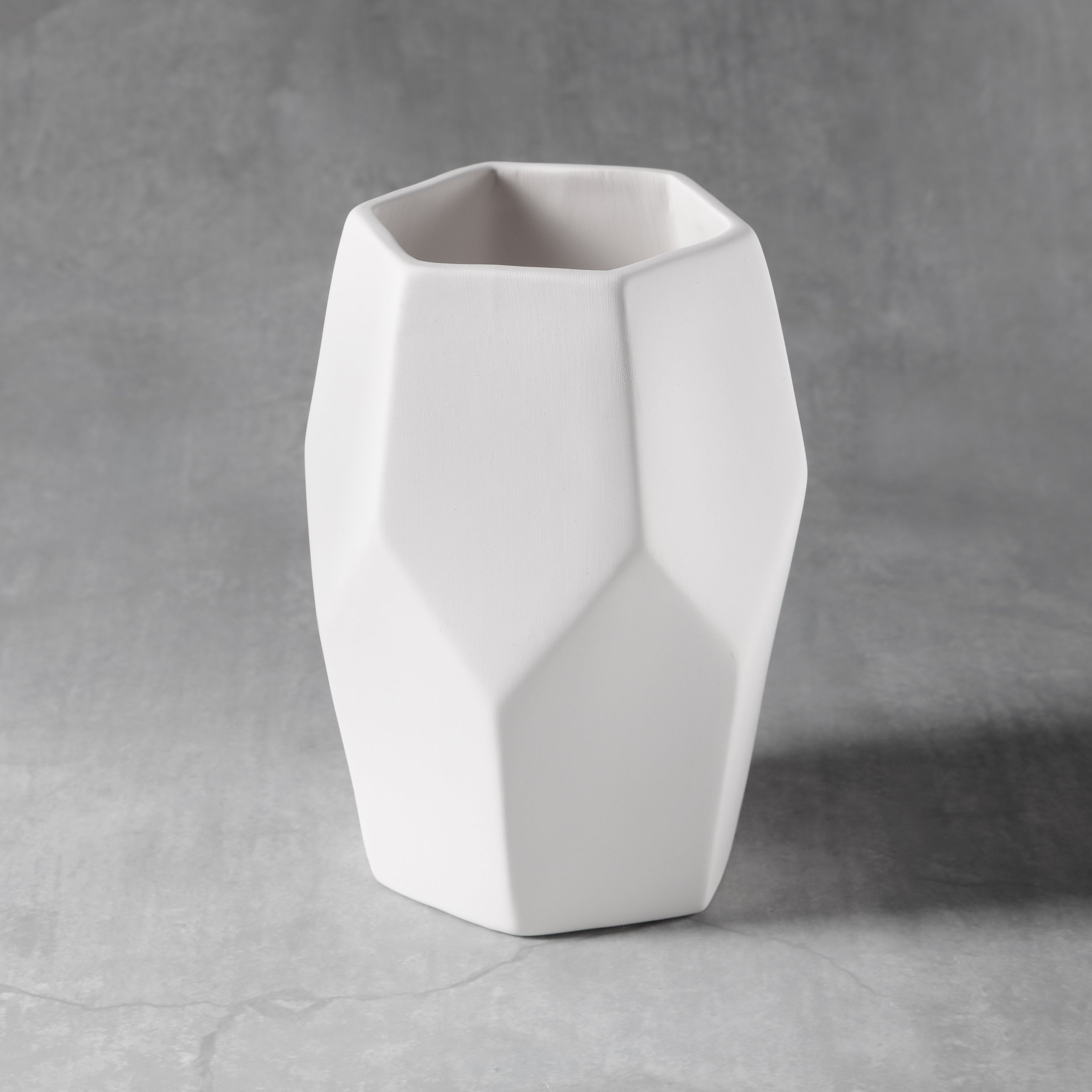 CCX3166 Faceted Vase