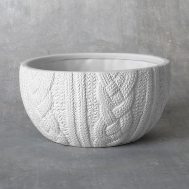 DB38319 Cozy Sweater Cereal Bowl